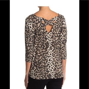 Bobeau
3/4 Sleeve Cross-Back Knit